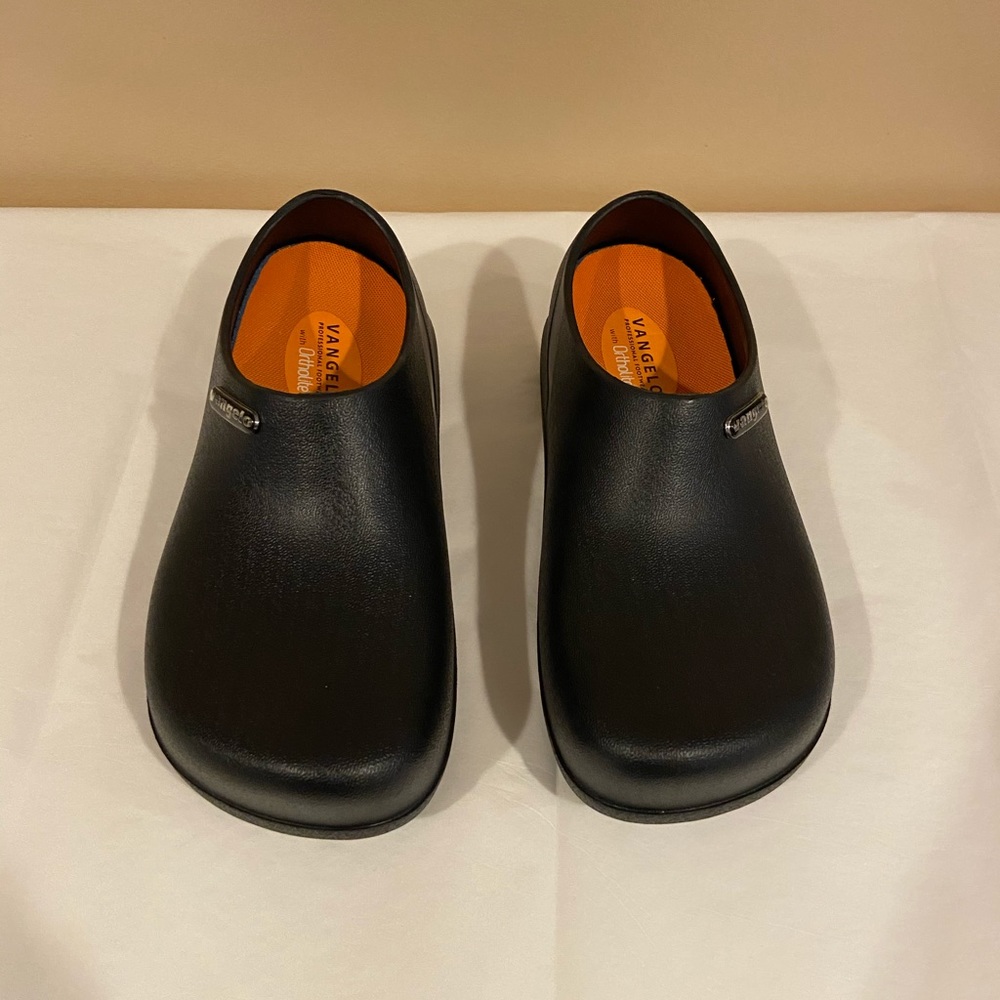 Vangelo profesional Slip Resistant Clog Unisex